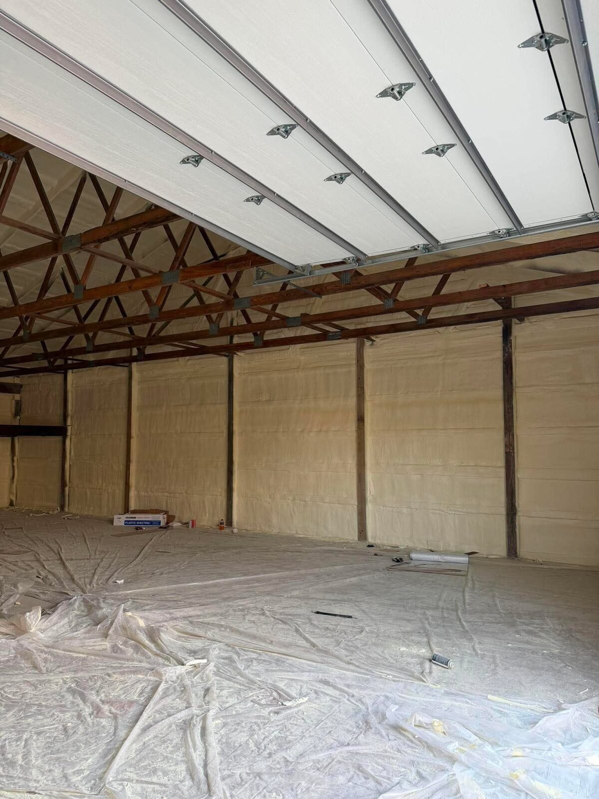 Insulated pole barn